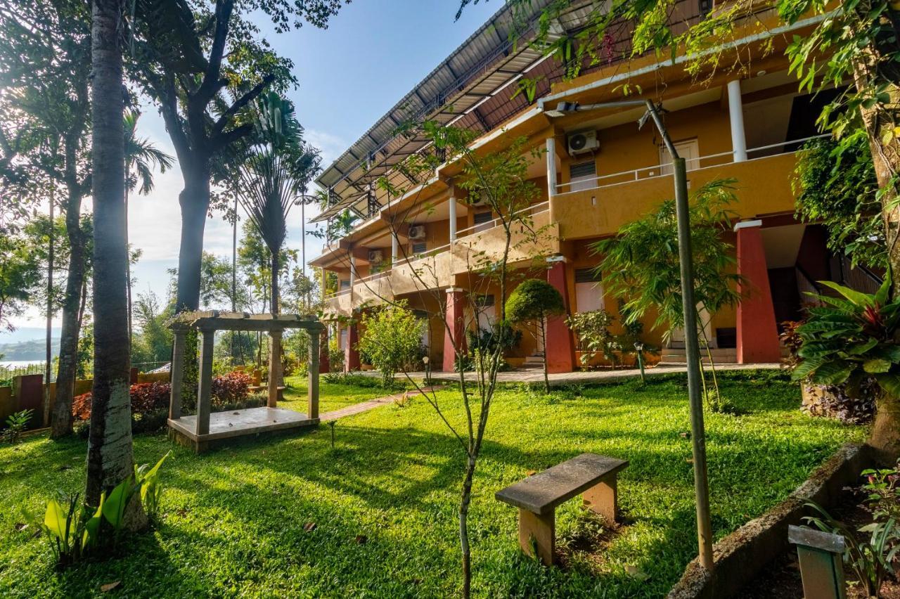 Karapuzha Village Resort Wayanad Eksteriør billede