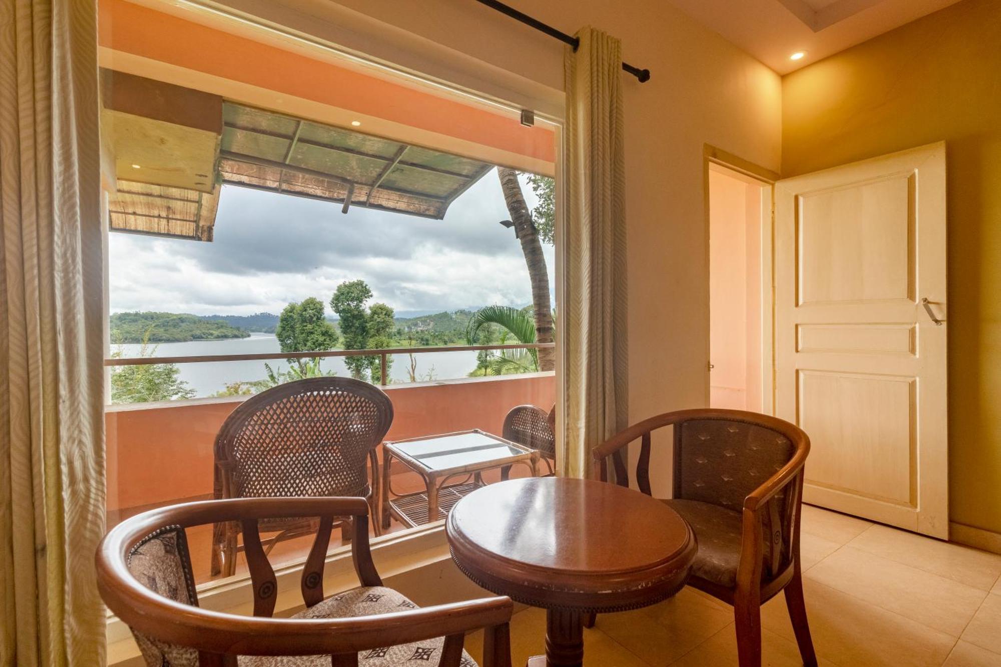 Karapuzha Village Resort Wayanad Eksteriør billede
